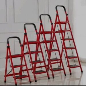4 STEP LADDER
