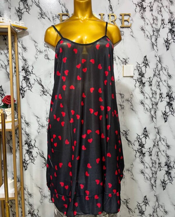 FREE NIGHT GOWN - Image 2